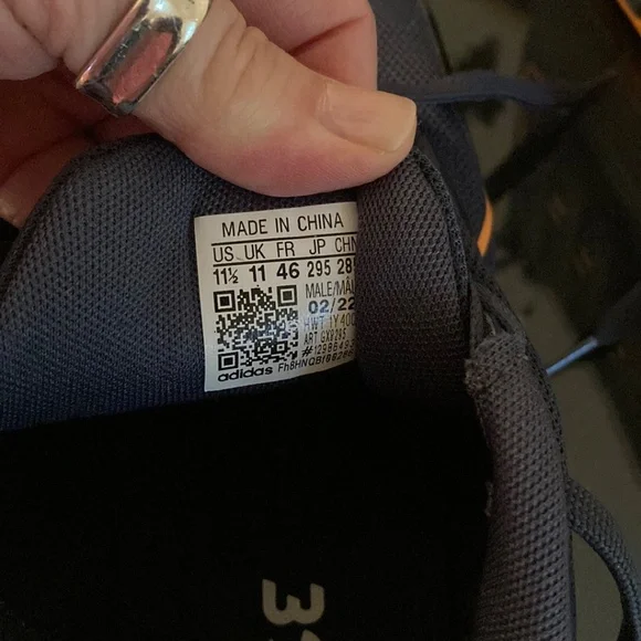 Adidas Shoes - Picture 3 of 4